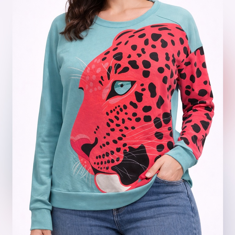 Teal Sweatshirt with Bold Pink Leopard Graphic